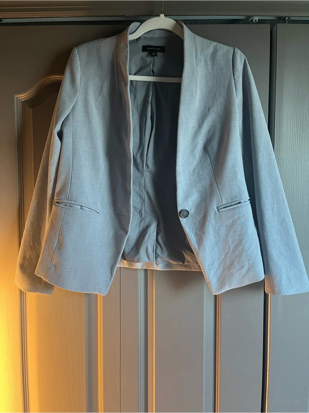Ann Taylor Light Gray Women's Tailored Blazer
